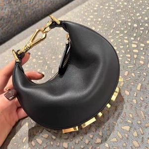2022 Damesontwerpertas Grafiek Crescent schoudertassen Zipper sluiting met retro gouden metalen letters verstelbare schouderband handtas