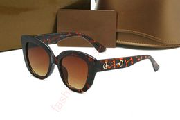 2022 Femmes Designer Lunettes de soleil Mode Lunettes Femme Ananas Cat-Eye Cadre Lunettes de soleil avec verrouillage G Attidute Design Luxe Unisexe Lunettes de soleil Homme Shades