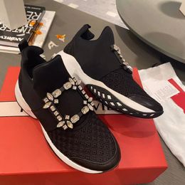 2022 femmes Sneakers Top Qualité Designers Chaussure Casual Blanc Noir femmes Chaussures Mode Respirant Plate-Forme Extérieure Plat Casuals mousse coureur Sneaker Avec boîte