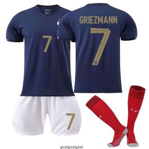Coupe du Monde 2022 Maillot domicile France numéro 7 Griezmann numéro 10 Mbappé numéro 9 Giroud numéro 19 Benzema