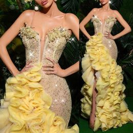 2022284 Jaune Magnifiques Robes De Bal Avec Des Perles De Cristal Sans Manches Paillettes Paillettes Gaine Split Robe De Soirée Ruché Personnalisé Long P239I