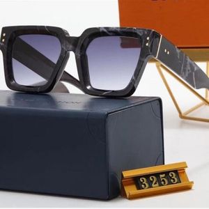 2022Designer Nieuwe zonnebril Beach Glassesfashion Sunglasses Heren- en damesbril speciaal voor feesten A Grade A Style 234D