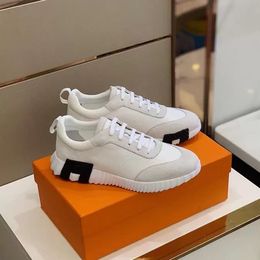 2022S chaussures de designer Bouncing bounce sneaker Antiskid Light semelle plate plate-forme casual H Athletic Shoe toile daim design Runner baskets 38-45