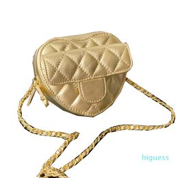 2022Ss France Femmes Vanity Heart Crossbody Sacs Matelassé Classique Mini Cosmétique Cas Coin Taille Buste En Plein Air Sacoche Sport Poche De Luxe