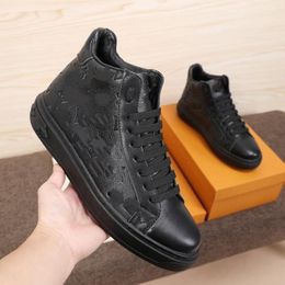 2022SS Hoogwaardige luxe designer Heren Casual schoenen Ultra-licht geschuimde buitenzool Wear-resistente en comfortableare size38-45 Klkl00000002