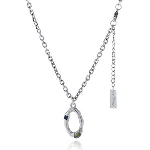 2022SS HIP-HOP Eenvoudige ovale geometrische hanger ketting ketting onregelmatige diamant kleur niche street hoge sieraden accessoires cadeau