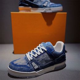 2022ssTopquality Primavera hombres Zapatos Transpirable Humedad Edición Moda Deportes Ocio Tabla portátil RunningUS39-44 aasdasdad