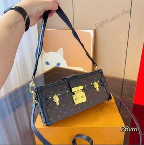 2023 10a merkontwerper Geavanceerde bloembloembox klassieke retro schouder crossbody tas mode dames lederen luxe handtassen beurt vrouwelijke portemonnees 230603