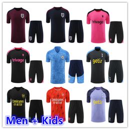 2023 2024 2024 ANGLANDS SOIGNANT SOCCER SOCCER TRAPALER CHAMT Men Kids 23 24 25 ELLINGHAM SAKA KANE FOOTBALL FOOTKING SUITSEY Shorts Kit Maillot survivant Foot