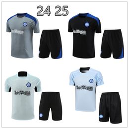 2023 2024 2025 MILANS hombres de manga corta traje de entrenamiento de fútbol traje de entrenamiento Jersey kit uniforme Chandal 24 25 hombres niños chándales de fútbol conjuntos de ropa deportiva