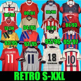 Maillots rétro classiques 93 94 95 96 97 98 99 00 01 Finale 2010 ELBER Pizarro SCHOLL Klinsmann Matthaus 97 99 Lizarazu Muller ROBBEN Schweinsteiger Klose bayern munich