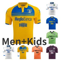 2023 2024 Maillots de football Frosinone CASO KAIO JORGE CUNI REINIER SOULE MAZZITELLI BARRENECHEA 23 24 Accueil Troisième OKOLI MONTERISI Football