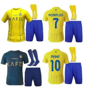 2023 2024 Riyad Victory Jersey de football Uniforme n ° 7 Cristiano Ronaldo Chemise 10 Mane Kit enfants adultes Maillot de football