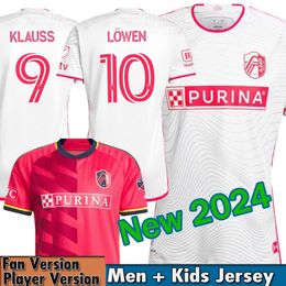 2023 2024 Stl City SC Jerseys MLS Voetbal Kids Kit Man Mor League 23/24 Voetbalshirts Primary Home Rood Uit Wit Couence LOWEN KLAUSS JACKSON