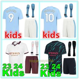 2023 2024 voetballen Jerseys kinderen voetbalkits sokken Haaland Grealish de Bruyne Foden 23 24 kind thuis weg derde voetbal jersey shirt maillot voet