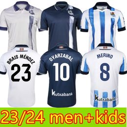 2023 24 menkids real sociedad voetbalshirts 23 24 take kubo oyarzabal sadiq andre silva zubimendi brais mendez merino le normand zubeldia shirt kit