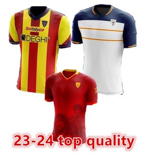 2023 24 NIEUWE Amerikaanse Lecce Voetbalshirts 2023 24 DORGU ALMQVIST KRSTOVIC STAEFEZZA RAFIA thuis geel uit groen voetbalshirt6666