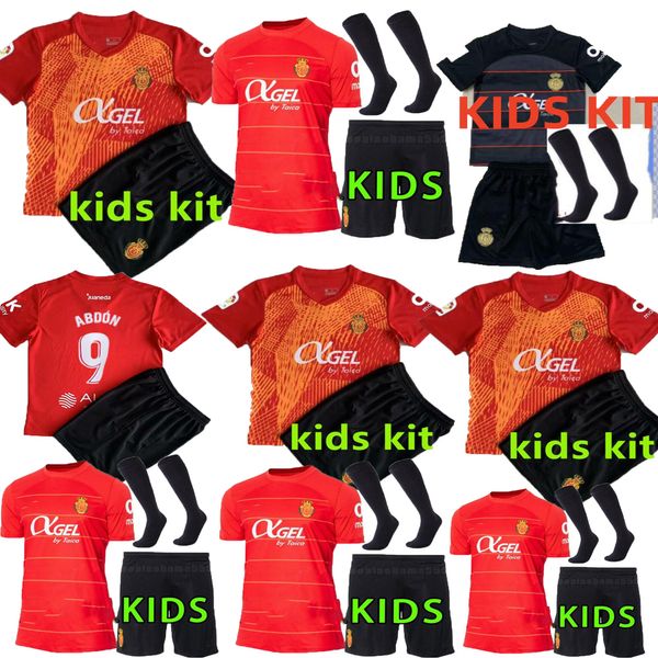 2023 24 RCD Majorque Maillots de football pour enfants Édition commémorative SANCHEZ ABDON A. RAILLO VALJENT S.DARDER Maillots de football à domicile