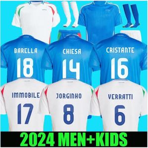 S-XXL 2024 2025 Maillots de football italiens SCAMACCA IMMOBILE CHIESA Chemises de football JORGINHO BARELLA BASTONI VERRATTI Maglia italia fans version joueur kit pour enfants adultes
