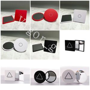 2023 9 Style Marque Compact Miroirs Forme Ronde Et Carrée C Logo Triangle Marque De Luxe Fille Outils De Maquillage Miroir Simple Face Mini Facile À Prendre Femmes Outils Cosmétiques Stock