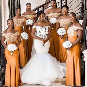 2023 Afrikaanse Nigeriaanse Zeemeermin Oranje Bruidsmeisjesjurken Lange off-shoulder geappliceerde satijnen jurk voor huwelijksfeest