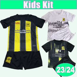 2023 24 Al Ittihad Saudi Club Kids Kit Voetbalshirts BenzEMA Home Away 3rd Kinderpak Voetbalshirt Korte mouw Uniformen