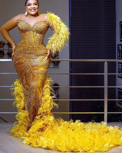 2023 Árabe Aso Ebi Amarelo Sereia Vestidos de Baile Penas Lantejoulas Lace Noite Festa Formal Segunda Recepção Aniversário Vestidos de Noivado Vestido ZJ50Q
