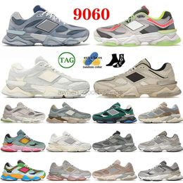 2023 Athletic OG 9060 Sneakers Running Shoes Mens Balance Women Rain Cloud Gray Sea Zout Benen Wood Bodega Leeftijd van Discovery Blue Haze Jjjjound Trainers 9060s Jogging
