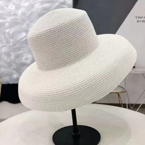 2023 Audrey Hepburn sombrero de paja hundido herramienta de modelado en forma de campana sombrero de ala grande de la vendimia de alta fingir bility atmósfera playa turística CX200714