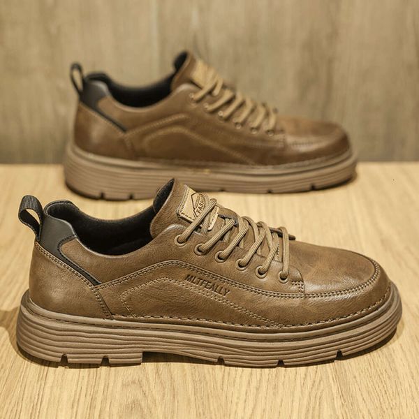 2023 Otoño e invierno Nuevos zapatos de cuero pequeños Madden Mismos zapatos casuales Edición coreana para hombres Zapatos para hombres Mujeres Deportes al aire libre Zapatillas para correr