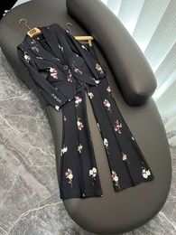 2023 Automne Noir Imprimé Floral Deux Pièces Pantalons Ensembles Manches Longues Revers Cranté Blazers À Boutonnage Haut Avec Pantalon Flare Pantalon Ensemble Deux Pièces Costumes O3O072713