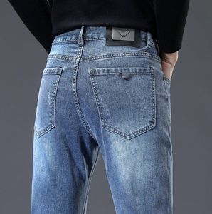 2023 Automne Nouveaux hommes vintage Ripped Slim Fit Elasticity jeans hommes droits classiques pantalons décontractés Casual Skinny Straight Slim Jeans Pantalons en gros
