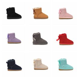 2023 Baby kinderschoenen Peuters Classic Ultra Mini Boot Australië warme laarzen meisjes schoen half Kinderen sneaker kind jeugd ontwerper Sneeuw zuigelingen booti