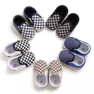 2023 Babyschoenen Klassiek geruite peuter First Walker Pasgeboren Baby Boy Girl Shoes Soft Sole Cotton Casual Sports Infant Crib Shoes