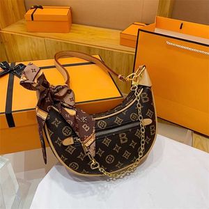 2023 ZAKS MAKKENING OUTLANDEN Hooggrade oude bloemen Oude en erwten Modieus licht Luxe onderarmketen Maan One-Shoulder Messenger Bag Vrouw