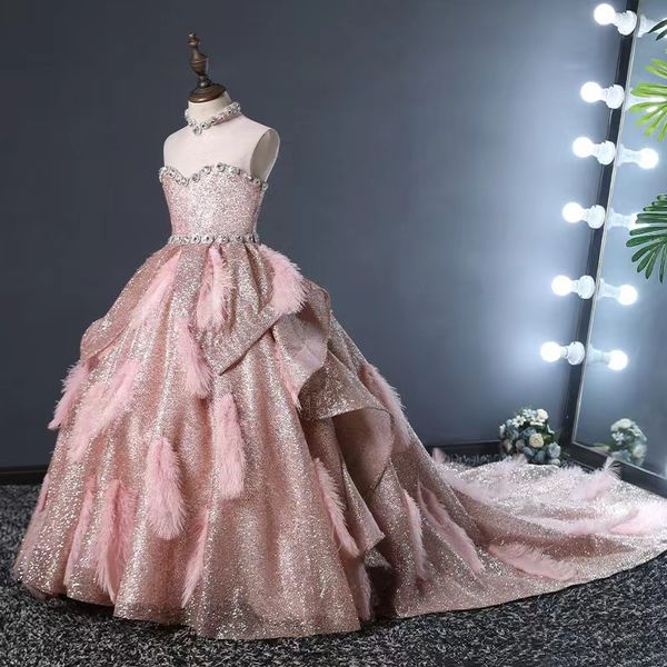 2024 robe de bal robes de fille de fleur pour le mariage collier de plumes pailletées strass enfants robe de reconstitution historique perlée fête d'anniversaire fête d'anniversaire robes de Noël