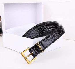 2023 Ceinture pour femmes Véritable Cuir 3cm Largeur Ceinture de haute qualité Hommes Designer Ceintures S Boucle Cnosme Ceintures pour femmes Ceinture Cintura Ceintures avec boîte