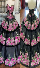 2023 Robes de Quinceanera Damas noires brodées trois couches princesse sans bretelles à lacets robe de bal dos nu Charro Sweet 15 Dress7180878