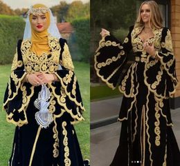 2023 Zwart traditionele Kosovo Albanese prom Formele jurken met gouden kanten moslim Arabische jas met lange mouwen Caftan avondjurk
