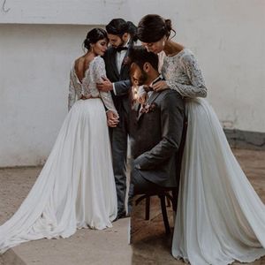 2023 Boho Beach Wedding Jurken Bridal Jurk Tweede stuk A Line Sexy Backless Long Slees Court Train Lace Chiffon Country Bride Dres274Z