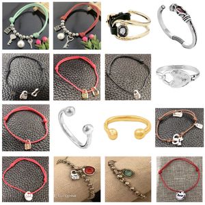 2023 Bracelet Fashion Goods Amant Amitié Style Européen Américain Cadeau Pour Femmes / Hommes Livraison Gratuite En Gros