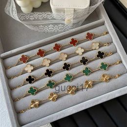 2023 pulseira nova dupla face cinco flores mulheres diy titânio mão jóias presente de luxo para namoradas 9cf8