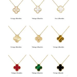 2023 Marca Collar de trébol Encanto de moda Flor única 15 mm Vans Cleef Collar de lujo Ágata de diamante Collar de diseñador de oro de 18 k para mujeres