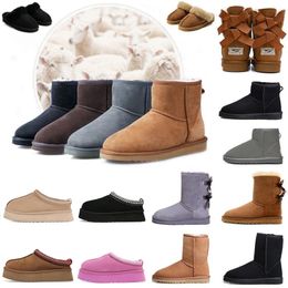 Designer Tazz Tasman Bottes Pantoufles Mini Plateforme Boot Femmes Neige Automne Hiver Chaud Pleine Fourrure Demi Cheville Mini GS 585401 Ultra Neumel Booties Satin Boot EUR 24-42