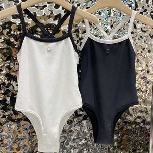 2023 marque designer femmes maillot de bain une pièce haute qualité style européen-américain coréen automne et hiver nouveau maillot de bain une pièce femmes vêtements a1