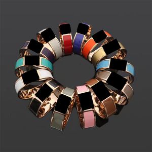 2023 Tout nouveau bracelet de manchette en or rose de 18 mm de large Bracelet de créateur de couple de mode européenne pour hommes et femmes de haute qualité Bracelets en titane 316L Bijoux