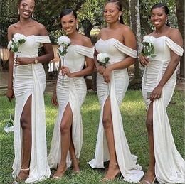 2023 Bruidsmeisjesjurk Ivoorjurken Uit de schouder Sweep Trein Zeemeermin met Rits Terug Bruiloftsfeest
