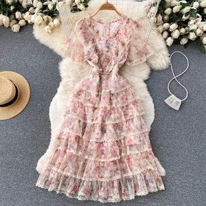 2023 Vestidos casuales Diseñador Runway Fashion Midi Dress Summer Women Beaded V-Neck Mesh Flower Bordado Ruffles Slim Cascading Dress