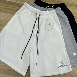 2023 Shorts décontractés pour les vêtements d'extérieur pour femmes, shorts d'été, couche d'air en coton surdimensionné, style mince, taille haute, ajustement en ligne droite Capris 12