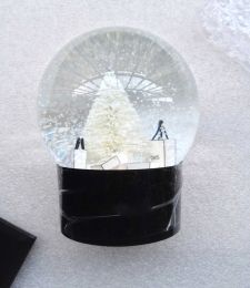 Globo de nieve clásico con árbol de Navidad, decoración interior del coche, bola de cristal, regalo de Navidad especial con caja de regalo, 2023